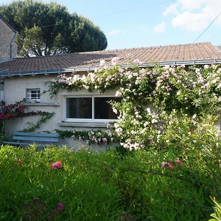 Le Petit Logis Holiday home La Chataigneraie (Vendee)